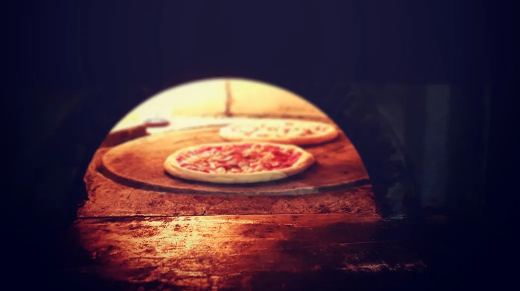 Mandolino Pizzeria - Image 2