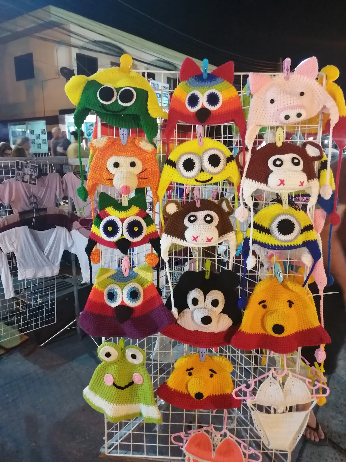Saturday Walking Street Market - Image 6