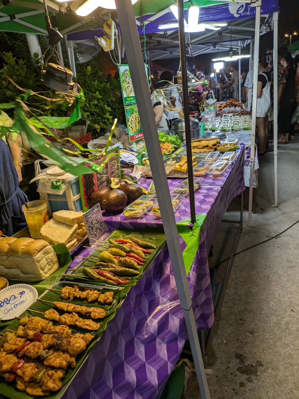 Saturday Walking Street Market - Image 7
