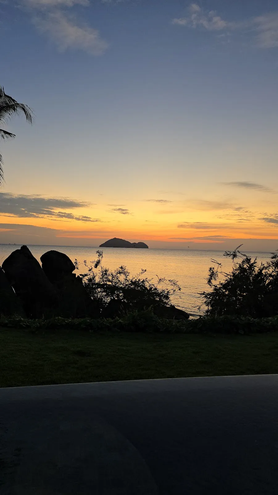 Sitaya Beachfront Villas - Image 8